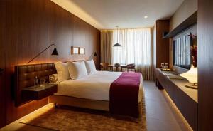 Cama ou camas em um quarto em Hotel Fasano Sao Paulo Itaim