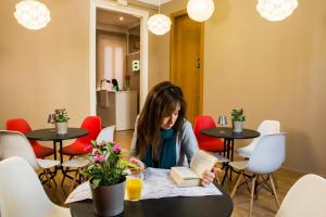 Majutusasutuse Born Barcelona Hostel külastajad