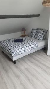 Ein Bett oder Betten in einem Zimmer der Unterkunft Radepont Maison 8 pers. max