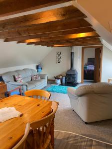 Et opholdsområde på Parkmore Holiday Cottages