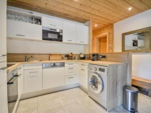 Fotografia z galérie ubytovania Appartement confortable 6 pers avec grande terrasse et parking – Proche pistes et navettes gratuites - FR-1-684-59 v destinácii Morzine + 3 fotografie