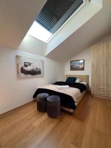 Posteľ alebo postele v izbe v ubytovaní Apartments Four You-with sea view