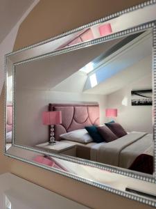Posteľ alebo postele v izbe v ubytovaní Apartments Four You-with sea view