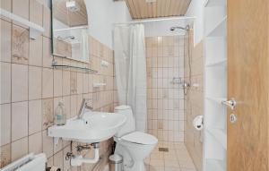 Bagno di 2 Bedroom Gorgeous Apartment In Pandrup