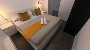 Posteľ alebo postele v izbe v ubytovaní Alojamiento Los naranjos con Piscina y Parking gratuito + 23 fotografií