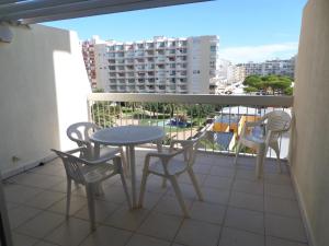 Fotografia z galérie ubytovania Studio moderne 2-4 pers avec terrasse, proche commerces - Carnon - FR-1-715-39 v destinácii Mauguio