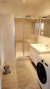 Kúpeľňa v ubytovaní Bel appartement Clairmarais - Centre Reims - Gare