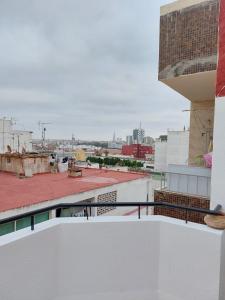 En balkon eller terrasse på apartment in centre ville