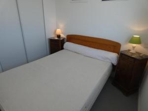 Posteľ alebo postele v izbe v ubytovaní Notre-Dame-de-Monts - Appartement 45m² - 4 pers - Animaux admis - Parking - FR-1-540-192