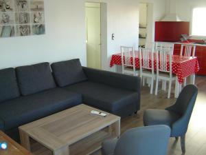Posedenie v ubytovaní Maison rénovée proche plage à Notre-Dame-de-Monts - 6 pers, wifi, vélos, jardin, animaux OK - FR-1-540-227