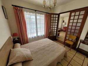 Fotografia z galérie ubytovania Maison Vacances à Notre-Dame-de-Monts (57m²) - 6 Pers, Proche Plage, Jardinet, Terrasse, WIFI - FR-1-540-195 v destinácii Notre-Dame-de-Monts