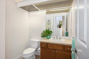 Ένα μπάνιο στο Villas Of Kamalii #35 +4 φωτογραφίες