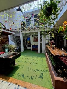 Κήπος έξω από το Hotel El Pasaje +39 φωτογραφίες