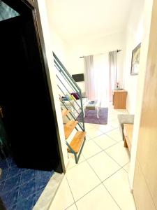 Μια τηλεόραση ή/και κέντρο ψυχαγωγίας στο Guest House-MD