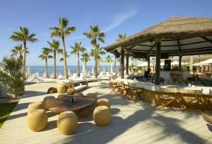 Gallery image of Romana Playa in Marbella