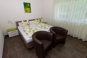 Afbeelding uit fotogalerij van Weingut Christoph Müller in Burg (an der Mosel) +42 foto's