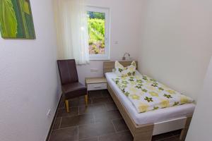 Afbeelding uit fotogalerij van Weingut Christoph Müller in Burg (an der Mosel)