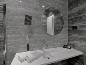 Koupelna v ubytování Luxury Amarin Apartment