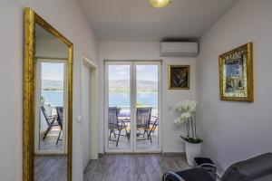 Posezení v ubytování Raos in Trogir - Mittel-Dalmatien + 16 fotografií