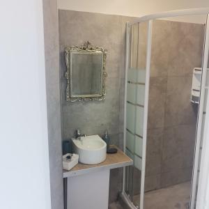 A bathroom at Seafront Aegean Νest