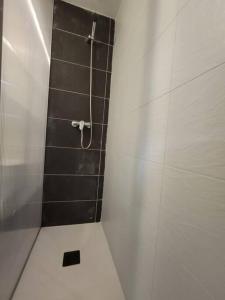 Baðherbergi á SG- Precioso apartamento junto a la plaza Las Flores