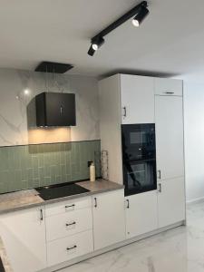 Zdjęcie z galerii obiektu Marbella Playa Real with sea view w Marbelli