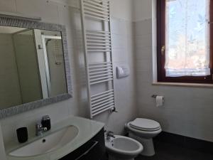 A bathroom at CASA FLAN