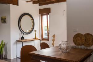 Fotografia z galérie ubytovania Casa de lujo 15 mim de la playa Comillas entre mar y montaña v destinácii Mazcuerras