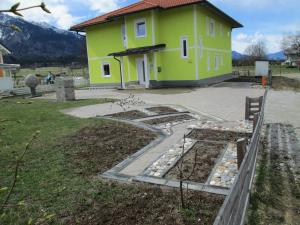 Budynek, w którym mieści się apartament