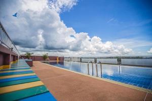 Bazén v ubytování CK Resort Pattaya nebo v jeho okolí