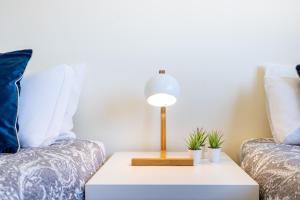 Imagen de la galería de Margarida Sun House Ocean View, en Raposeira