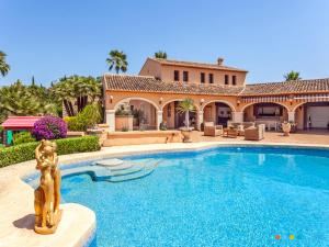 Bazén v ubytování VH CostaBlanca - COLISEO nebo v jeho okolí