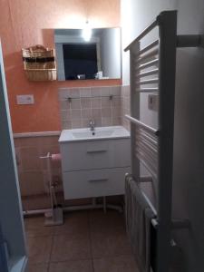 Kúpeľňa v ubytovaní les refuges de Montociel