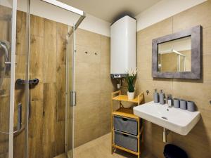 Ένα μπάνιο στο Studio Vista 1 by Interhome