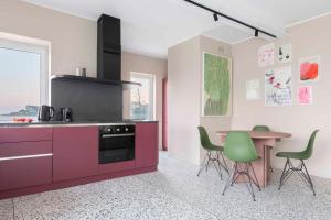Cucina o angolo cottura di Gozo Harbour Views, Mgarr Heights