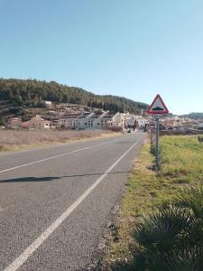 a street sign on the side of a road at La Calma in Lliber