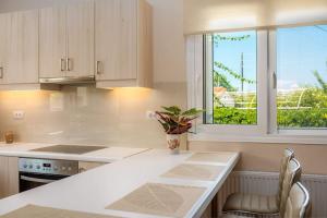 Dapur atau dapur kecil di Angie’s House +6 gambar