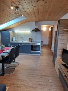 Zdjęcie z galerii obiektu Haus Regina w mieście Strobl