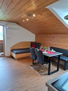 Zdjęcie z galerii obiektu Haus Regina w mieście Strobl
