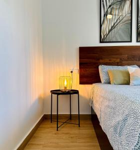 Posteľ alebo postele v izbe v ubytovaní Bonito Apartamento Mar Azul