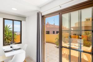 Balkon lub taras w obiekcie MEDANO4YOU White Dream Penthouse