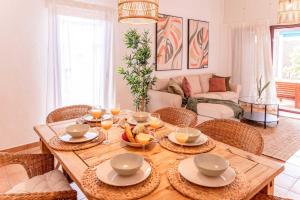 A seating area at Villa Tropical Private Pool Capellania By Holidays Home