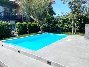 Bazén v ubytovaní Il giardino dell'Etna alebo v jeho blízkosti