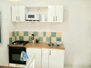 Gallery image of Gêna house in Douala