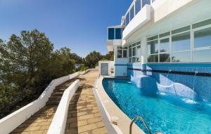 Gallery image of Globales Apartamentos Cala Viñas ONLY ADULTS 16 in Cala Vinyes