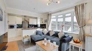 Gallery image of Lighthouse View in The Mumbles