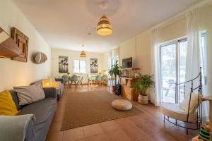 Posezení v ubytování Aljezur Villas