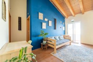 Postel nebo postele na pokoji v ubytování Aljezur Villas + 37 fotografií