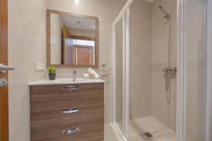 Et badeværelse på Villa Cel + 45 billeder