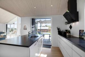 Fotografie z fotogalerie ubytování New Holiday Home In Scenic North Zealand v destinaci Vejby